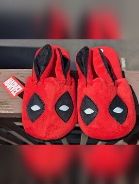 Deadpool Bunny Ears Slippers Size M, Marvel, Adult, Hard To Find